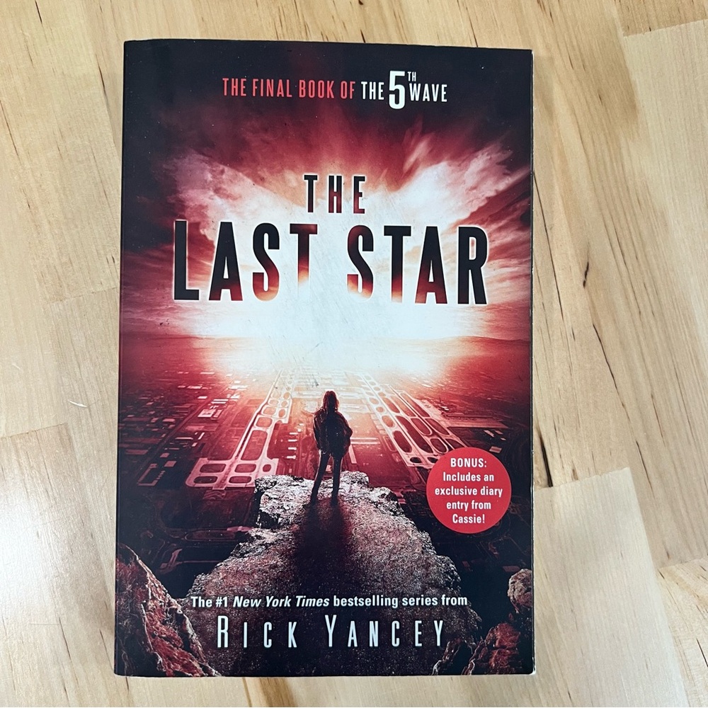 📚BUY 2 GET 1 FREE The‎ Last Star Book by Rick Yancey